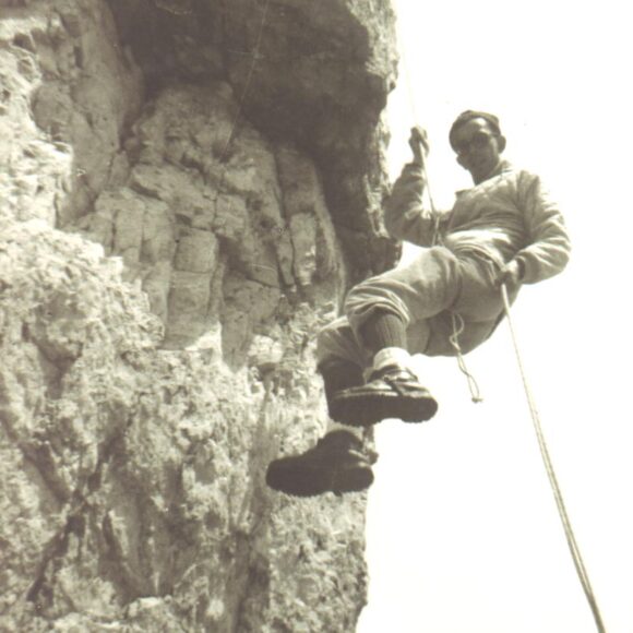 1966  Uomo,  Dolomiti